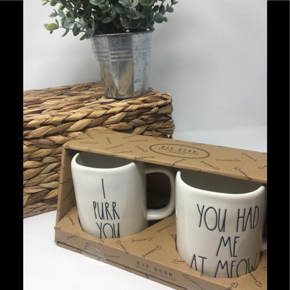 SOLD!! NWT Rae Dunn CAT LOVE Mug set of 2 🐈 - Picture 2 of 5